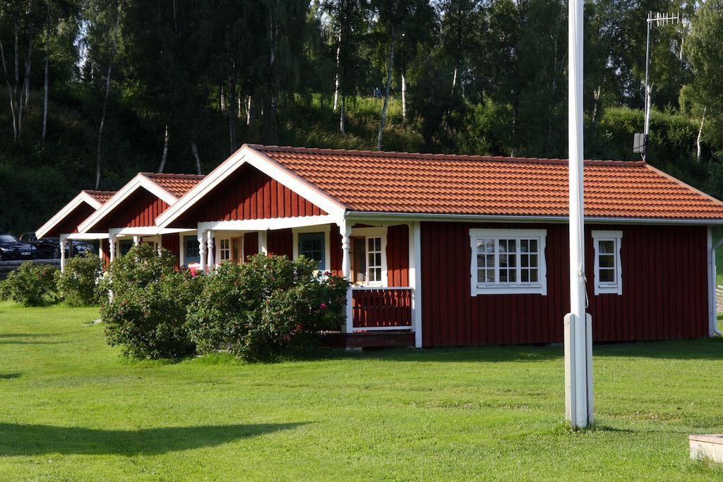 Ratt O Roder Stugby & Konferens Villa Djuras Room photo